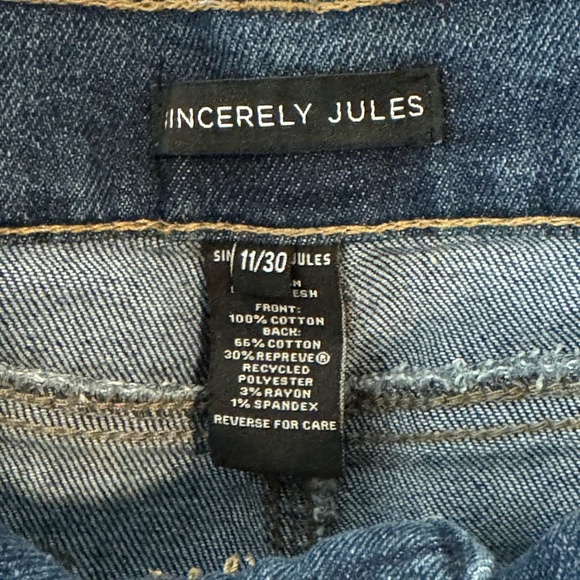 5/$25 Sincerely Jules - Juniors Denim Cutoff Fringe Shorts - Picture 3 of 4